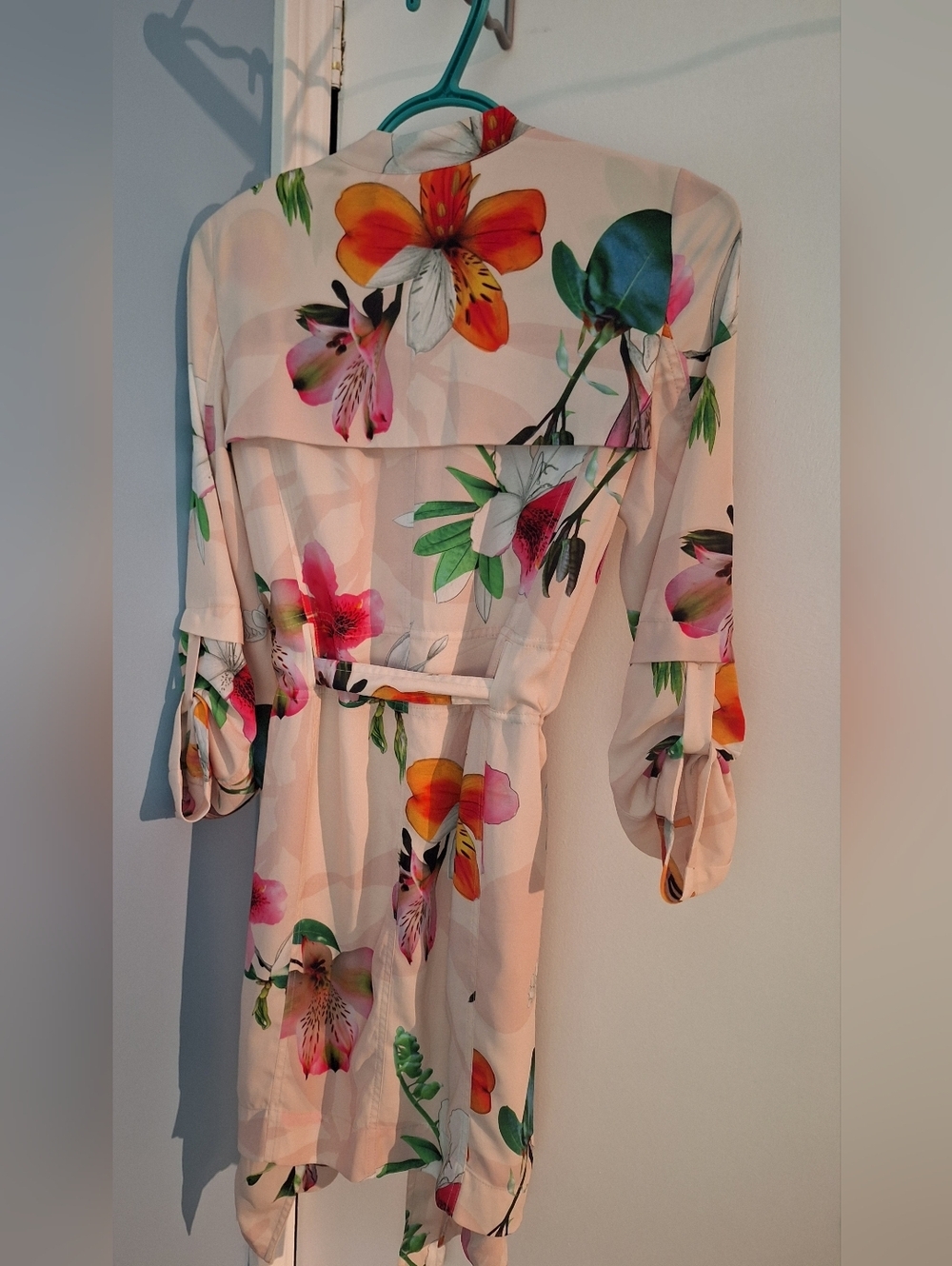 Babaton Aritzia Quincey Floral Duster Trench Jacket With Pockets  Size XXS - Picture 5 of 6